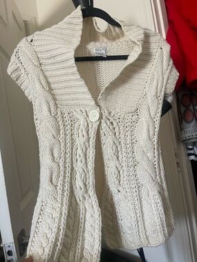 Charlotte Russe Cream Cable Knit Short-Sleeve Cardigan